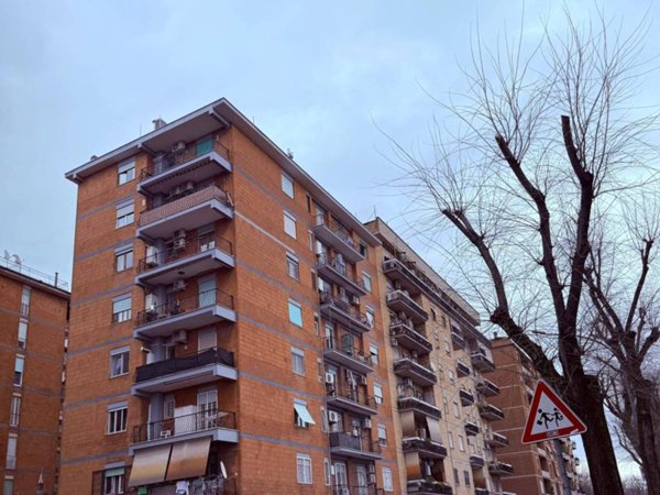 appartamento in vendita a Roma in zona Collatino