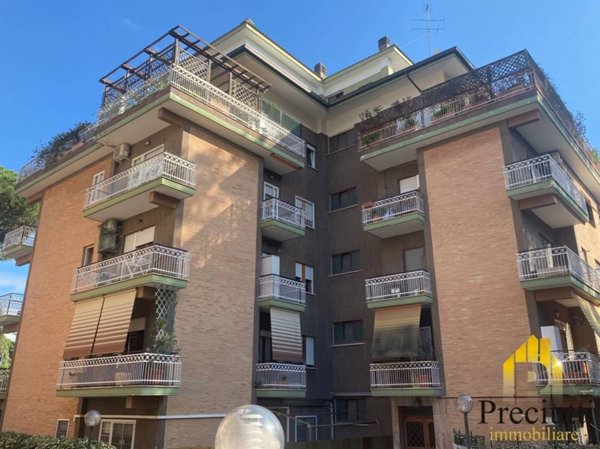 appartamento in vendita a Roma