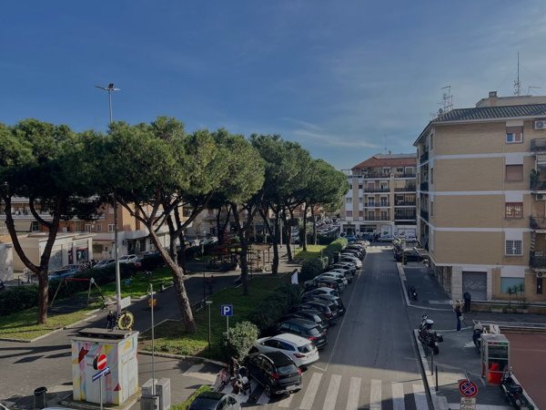 appartamento in vendita a Roma in zona Portuense