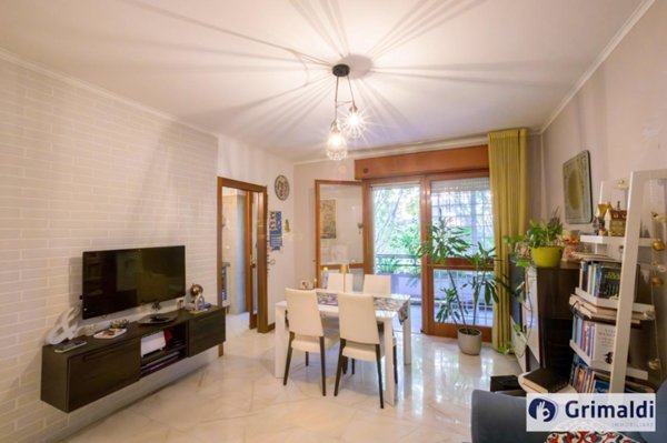 appartamento in vendita a Roma in zona Torrino