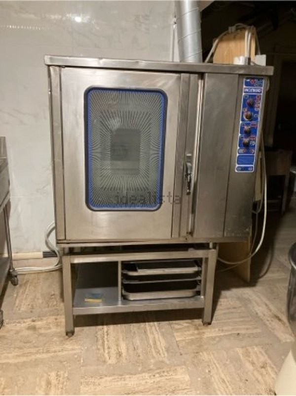 negozio in vendita a Roma in zona Portuense