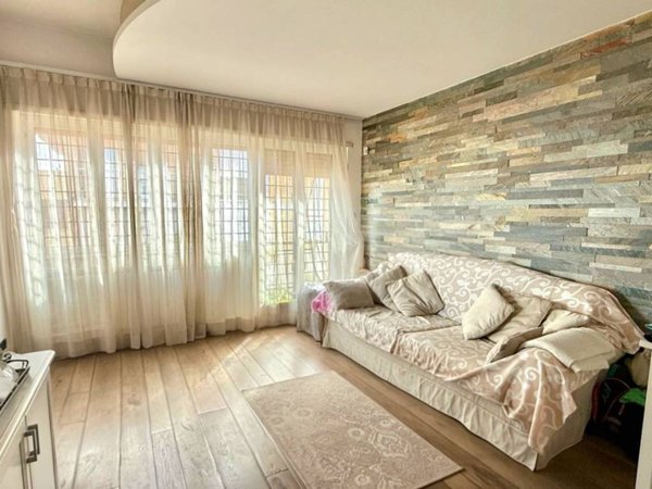 appartamento in vendita a Roma in zona Corviale