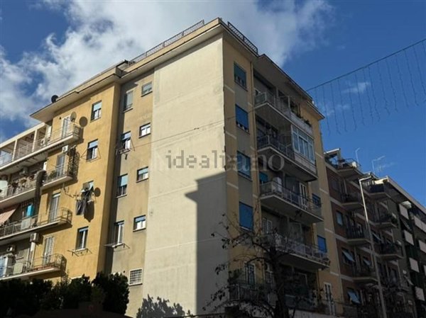 appartamento in vendita a Roma in zona Ostia
