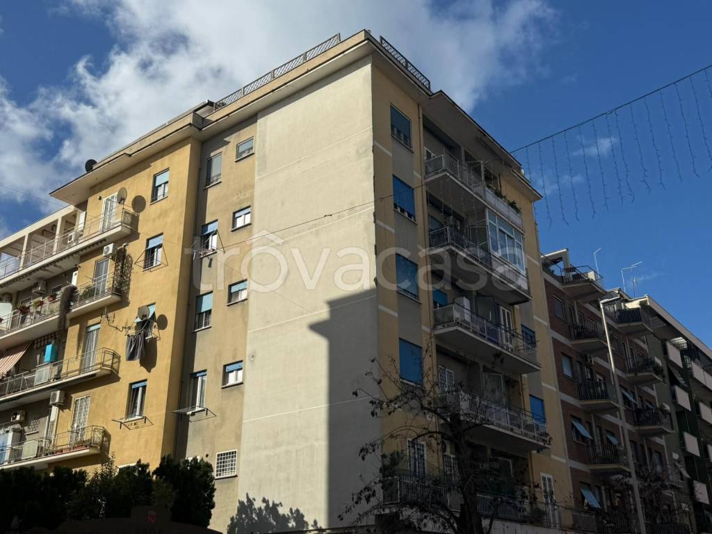 appartamento in vendita a Roma in zona Ostia