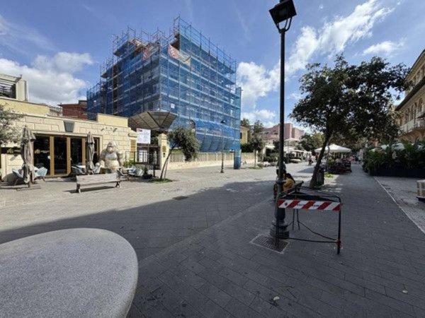 appartamento in vendita a Roma in zona Ostia