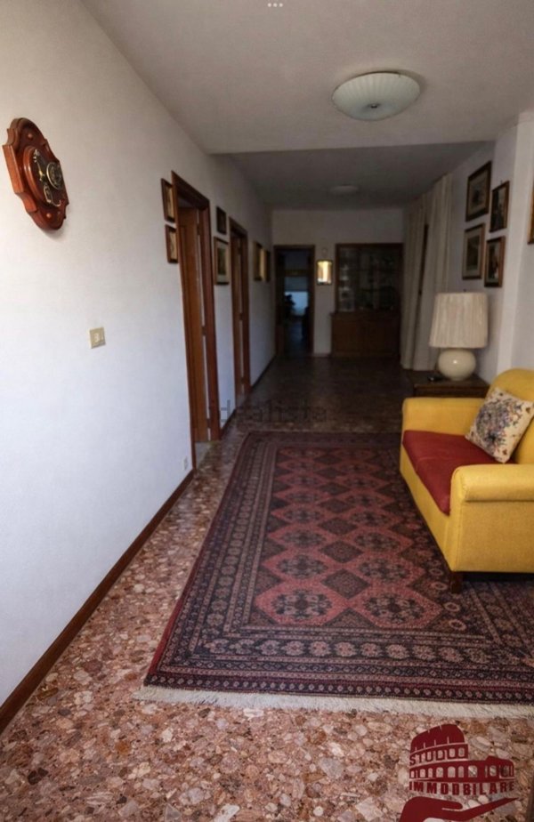 casa indipendente in vendita a Roma in zona Casal Morena