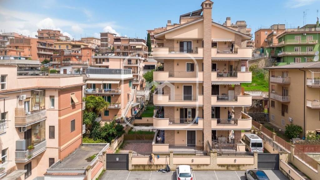 appartamento in vendita a Roma in zona Montespaccato