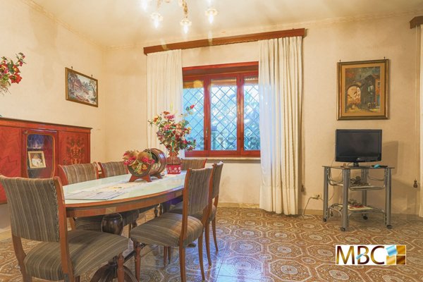 appartamento in vendita a Roma in zona Acilia