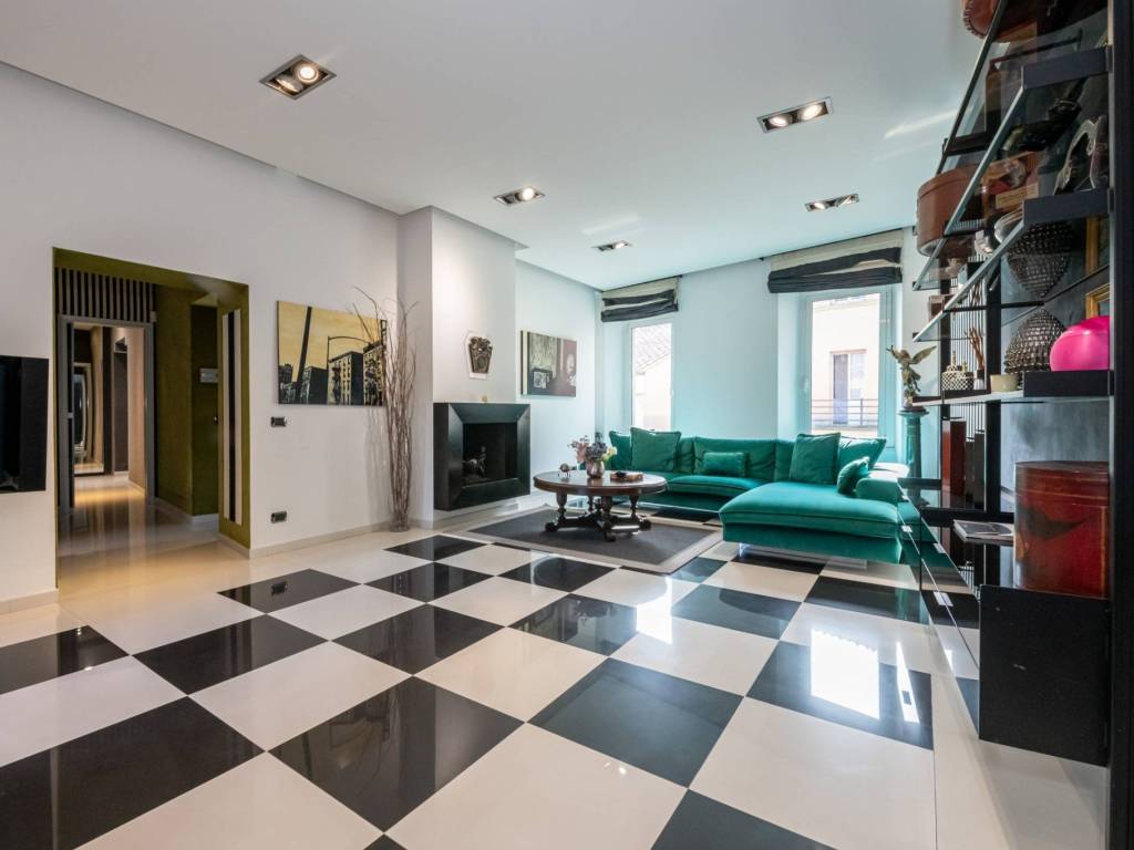 appartamento in vendita a Roma in zona Campo Marzio