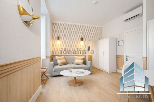 appartamento in vendita a Roma in zona Celio