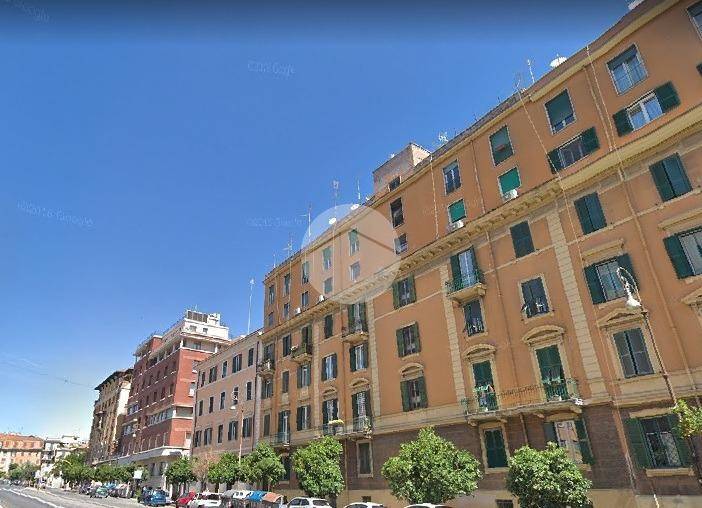 appartamento in vendita a Roma in zona Nomentano