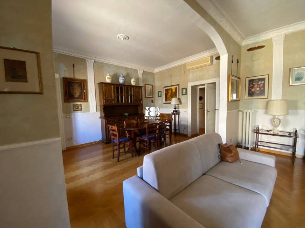 appartamento in vendita a Roma in zona Ludovisi/Sallustiano