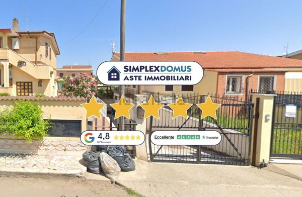 appartamento in vendita a Roma in zona Finocchio