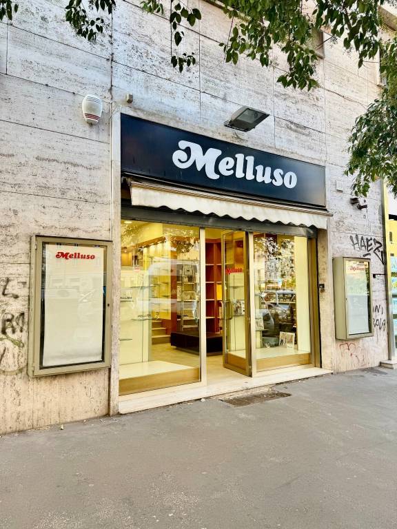 negozio in vendita a Roma