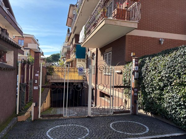 locale di sgombero in vendita a Roma