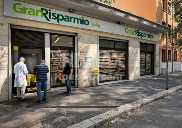negozio in vendita a Roma in zona Prenestino-Labicano