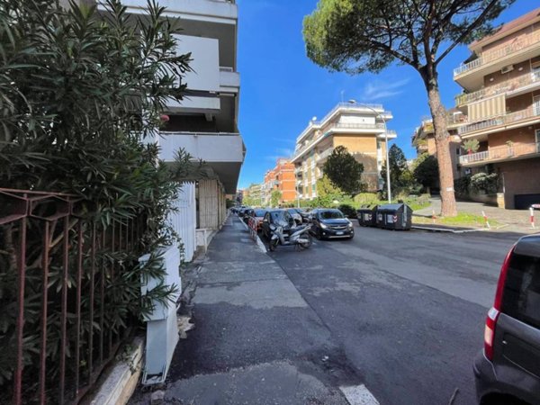 negozio in vendita a Roma