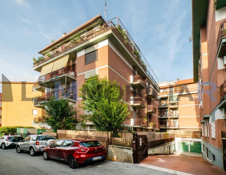 appartamento in vendita a Roma in zona Monte Sacro/Talenti