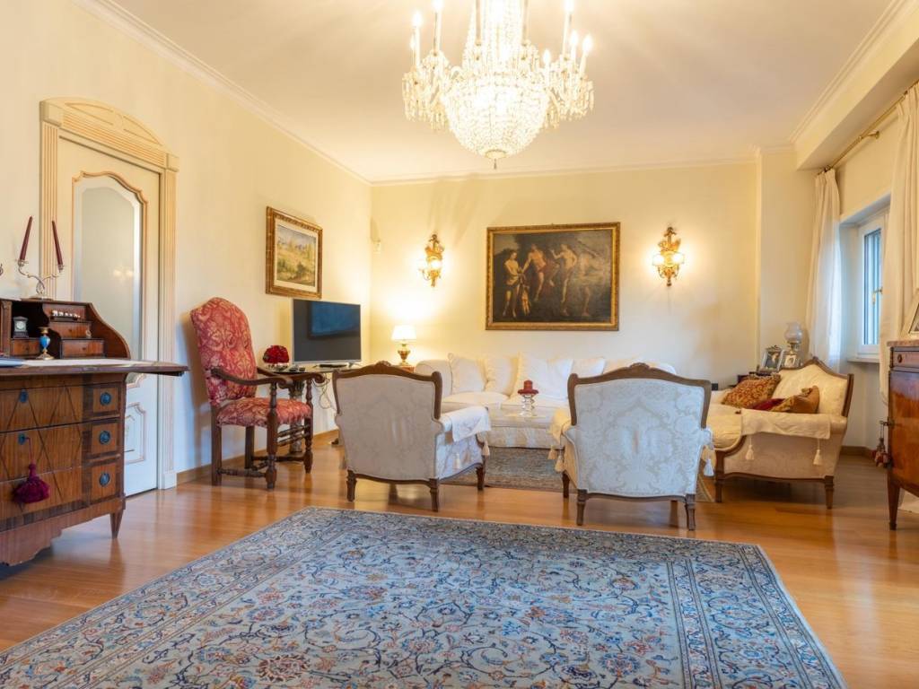 appartamento in vendita a Roma in zona Torrino