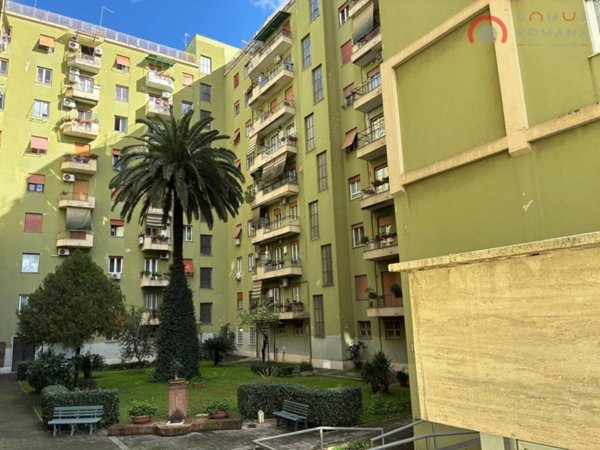 appartamento in vendita a Roma in zona Prenestino-Centocelle