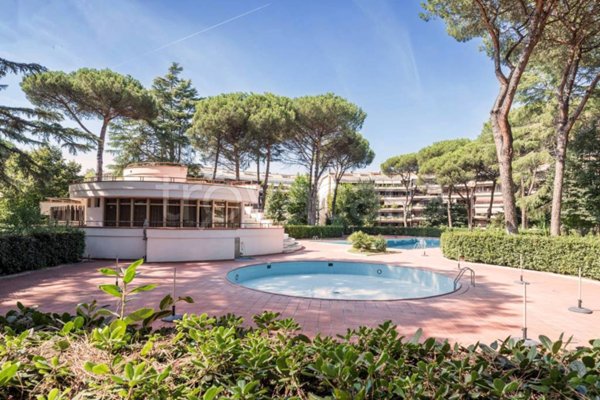 appartamento in vendita a Roma in zona EUR