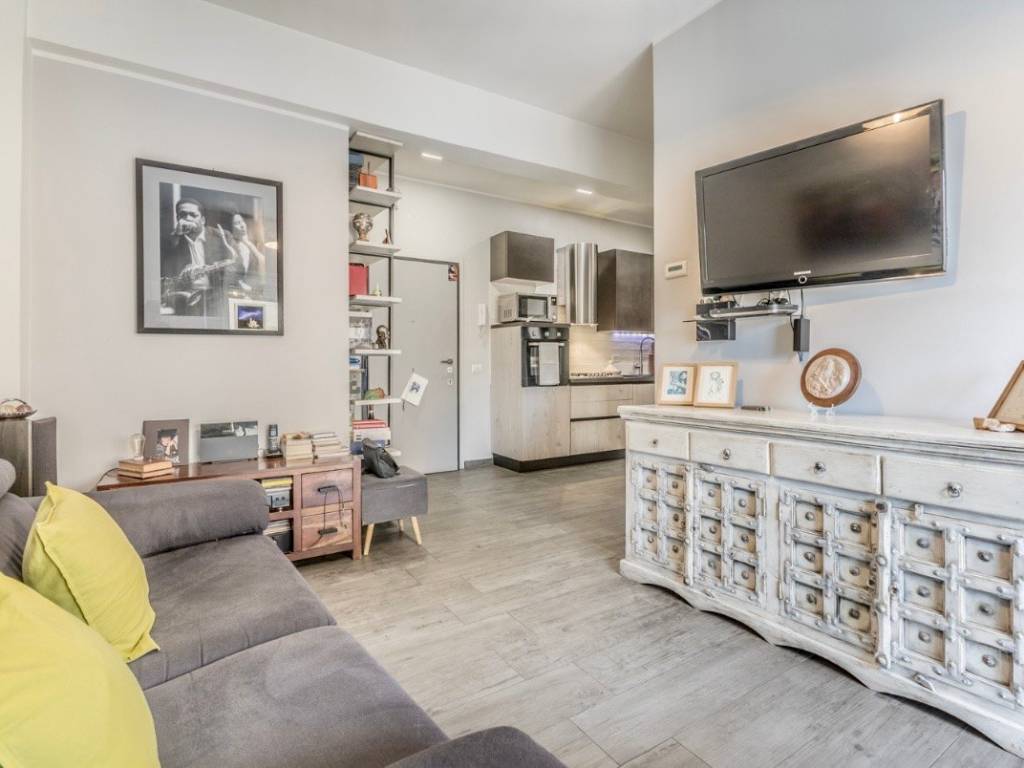 appartamento in vendita a Roma in zona Torre Maura