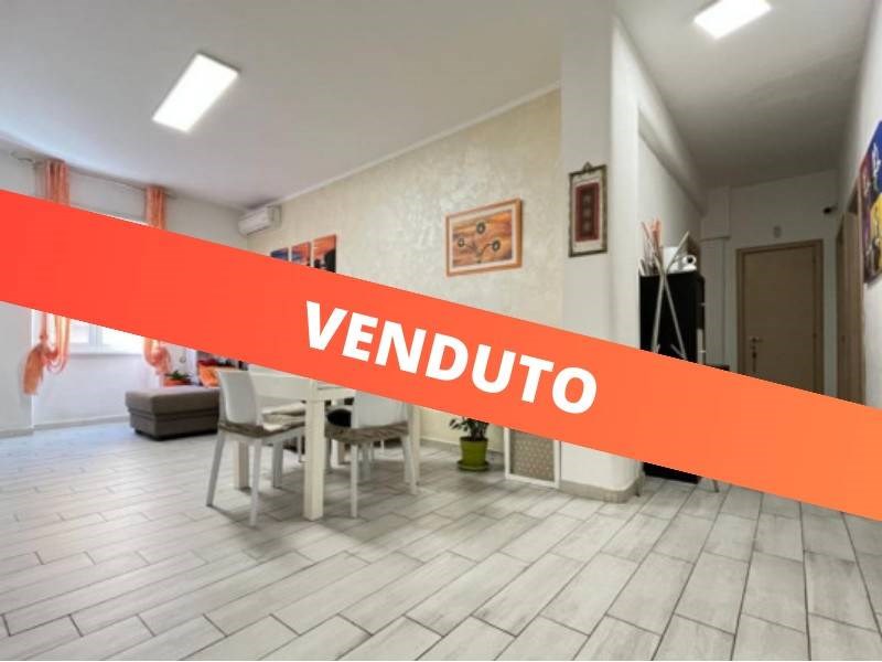 appartamento in vendita a Roma in zona Tuscolano