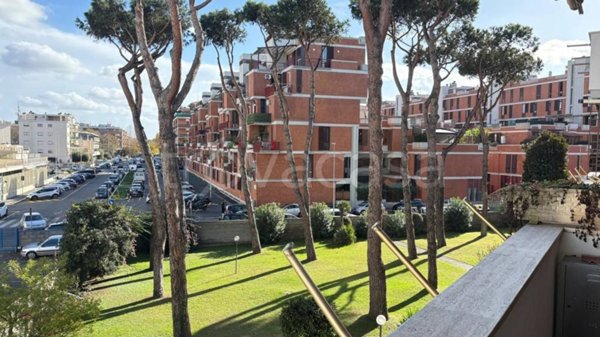 appartamento in vendita a Roma in zona Ostia