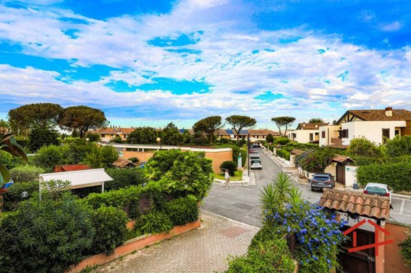 appartamento in vendita a Roma in zona Infernetto