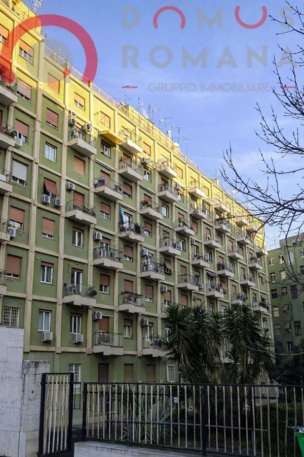 appartamento in vendita a Roma in zona Prenestino-Labicano