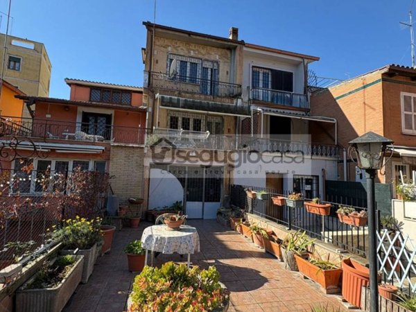 appartamento in vendita a Roma in zona Trionfale