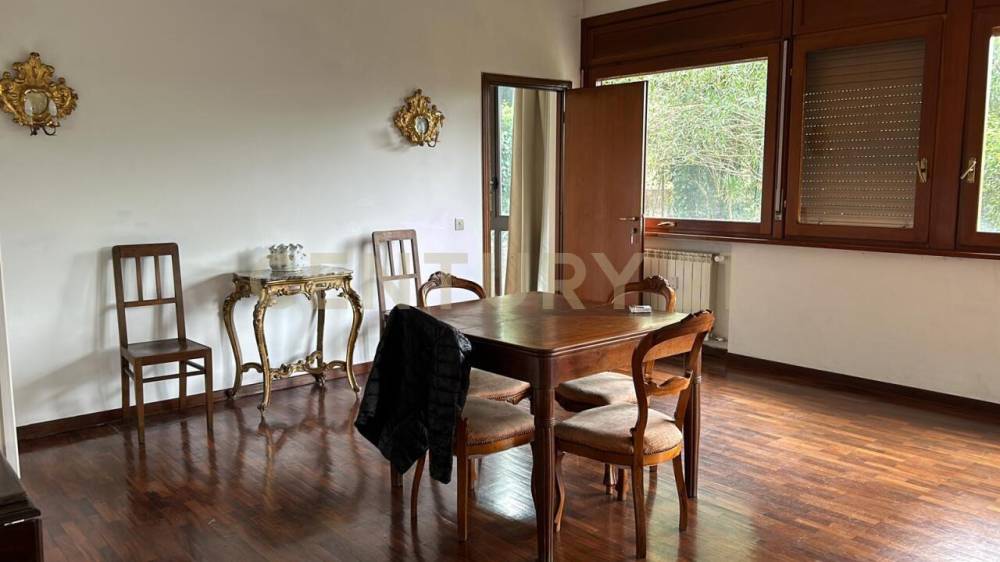 appartamento in vendita a Roma in zona Della Vittoria