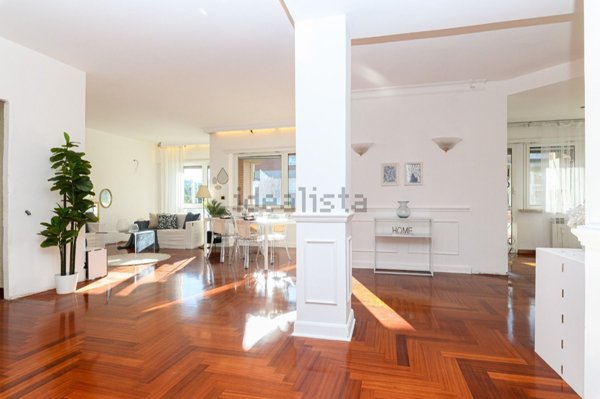 appartamento in vendita a Roma in zona EUR