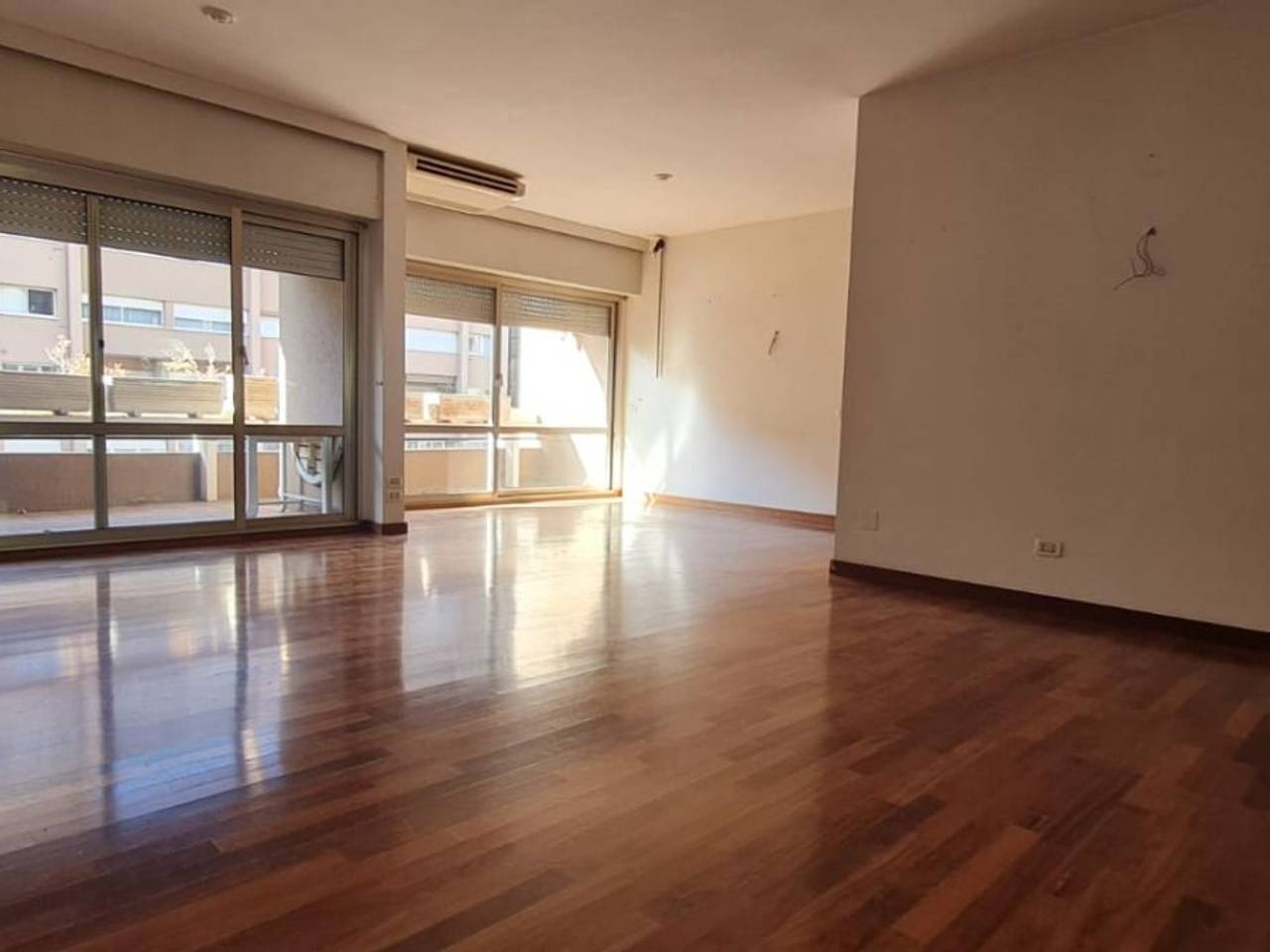 appartamento in vendita a Roma in zona Giuliano Dalmata