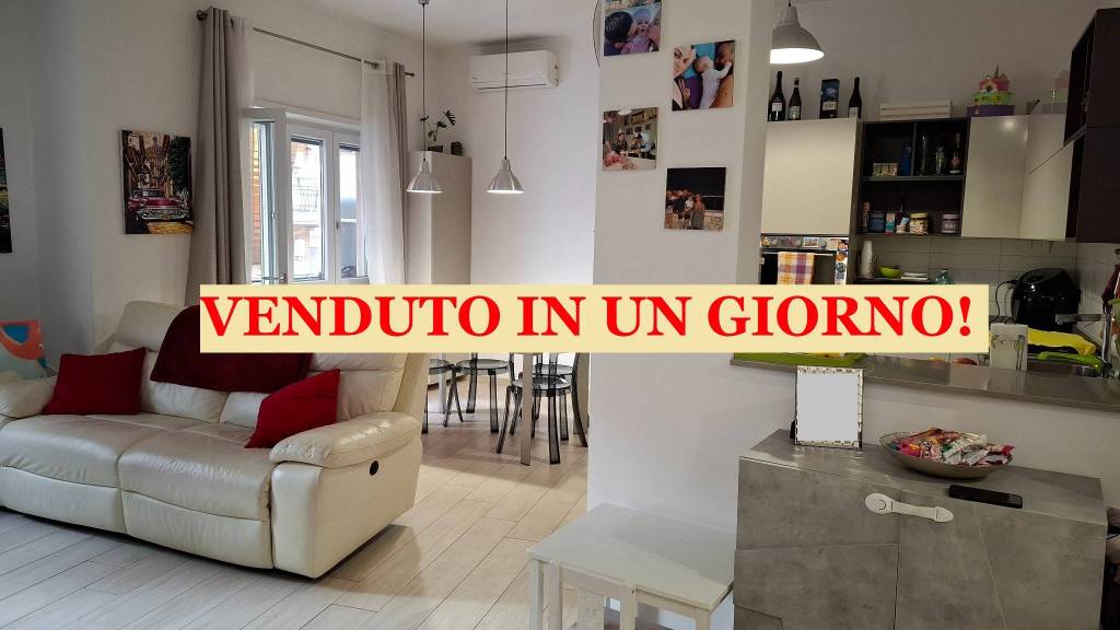 appartamento in vendita a Roma in zona Tuscolano