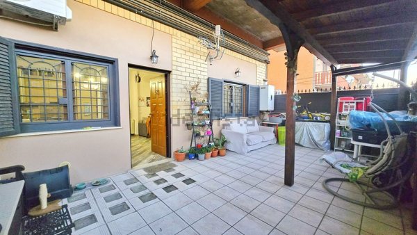 appartamento in vendita a Roma in zona Borghesiana