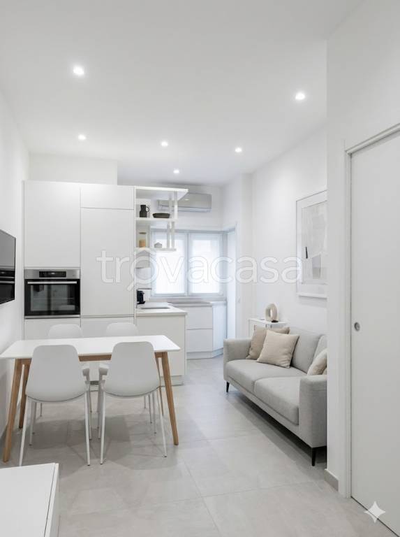 appartamento in vendita a Roma in zona Gianicolense