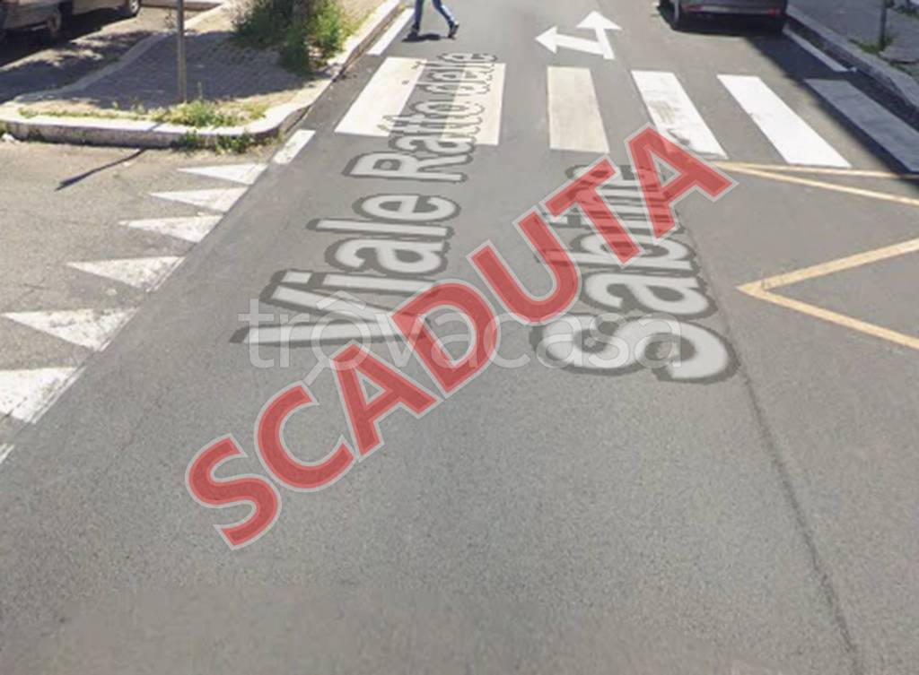 ufficio in vendita a Roma in zona Casal Monastero