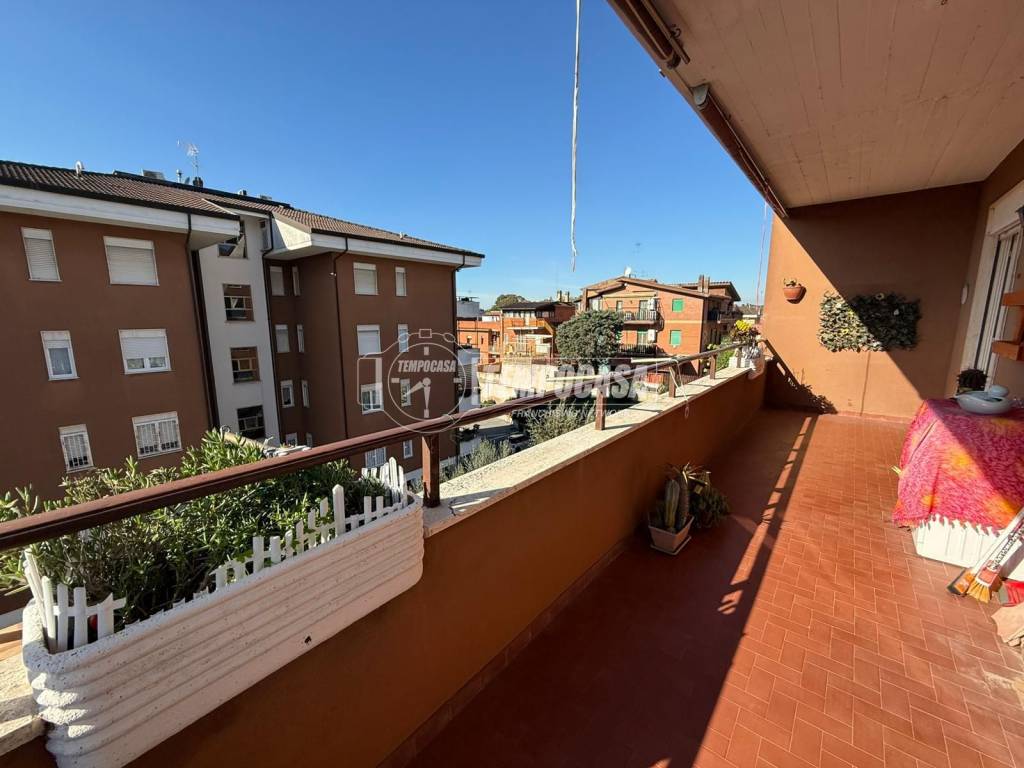 appartamento in vendita a Roma in zona Casalotti