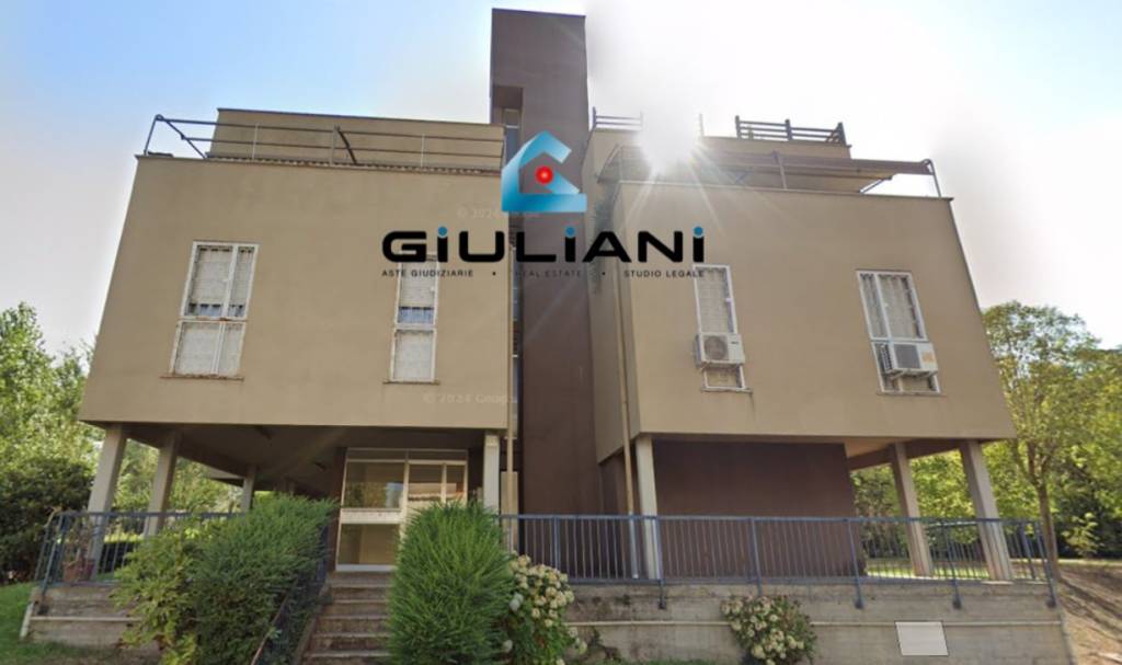 appartamento in vendita a Roma in zona Torre Gaia