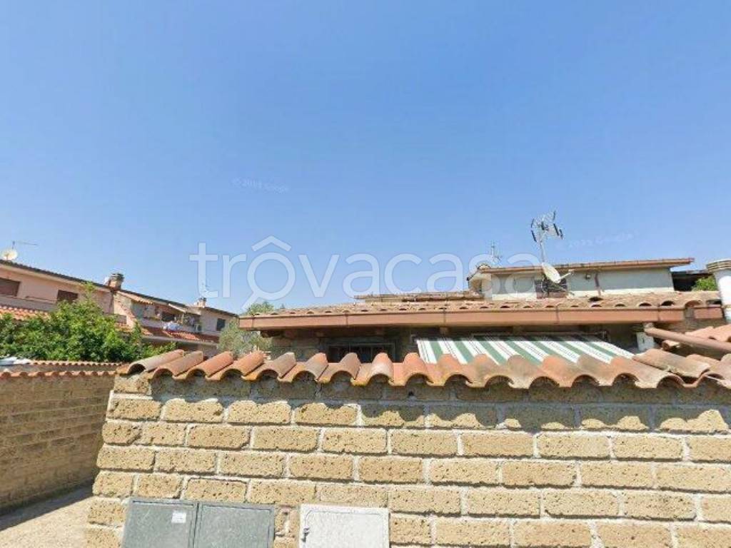 casa indipendente in vendita a Roma in zona Dragona/Bagnoletto