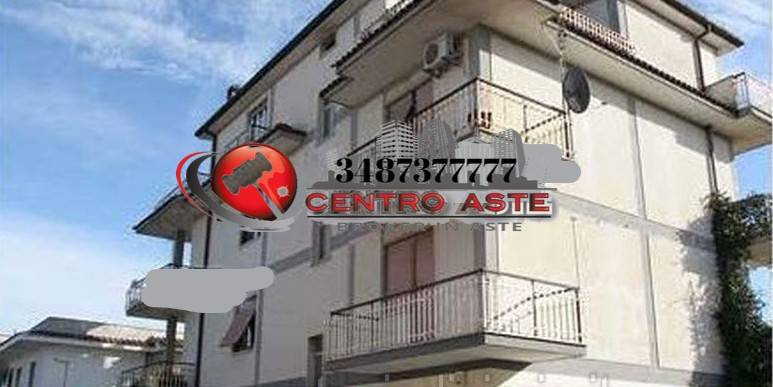 appartamento in vendita a Roma in zona Finocchio