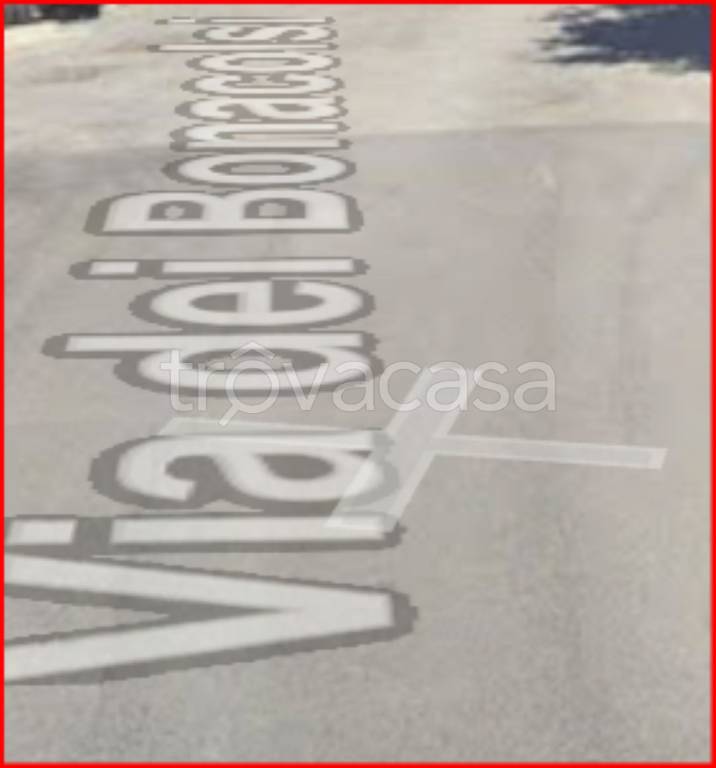 locale commerciale in vendita a Roma in zona La Pisana