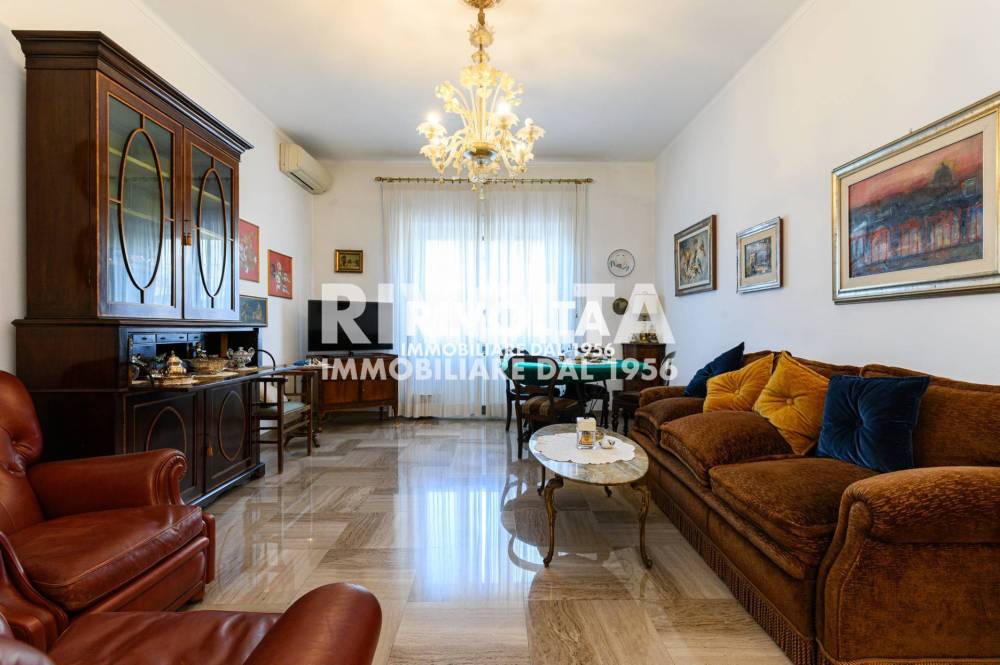 appartamento in vendita a Roma in zona Gianicolense