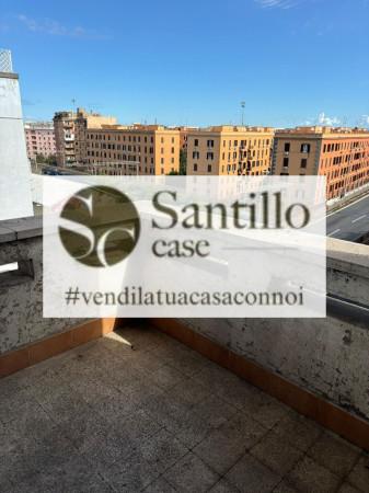 appartamento in vendita a Roma in zona Tuscolano