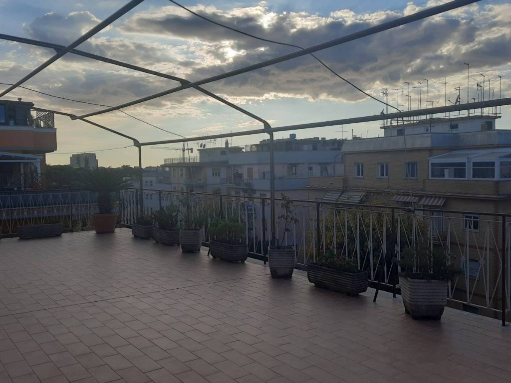 appartamento in vendita a Roma in zona Torrevecchia