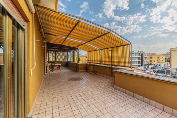 appartamento in vendita a Roma in zona Prenestino-Centocelle