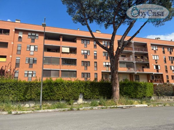 appartamento in vendita a Roma in zona Torrevecchia