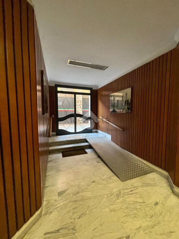 appartamento in vendita a Roma in zona Ostiense