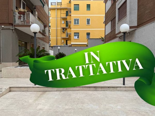 appartamento in vendita a Roma in zona Appio Latino